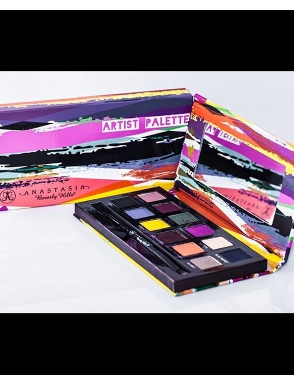 Anastasia Beverly Hills Artist Palette - Multi-Color Eyeshadow Set